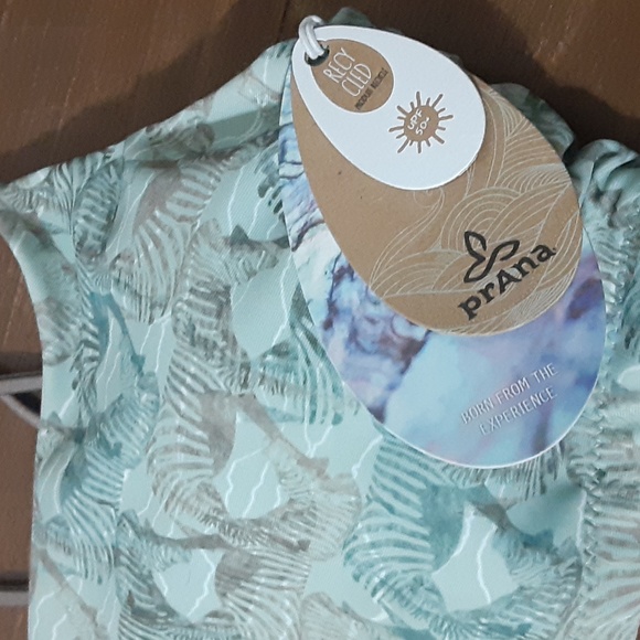 NWT Prana "Seaside Safari" Sporty Bikini Top - Picture 2 of 3